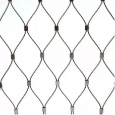 Сетка нержавеющая тросовая с ромбическими ячейками AISI 304 2,5х140х140 мм