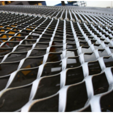 Лист нержавеющий просечно-вытяжной ПВЛ-506 AISI 304 5 мм